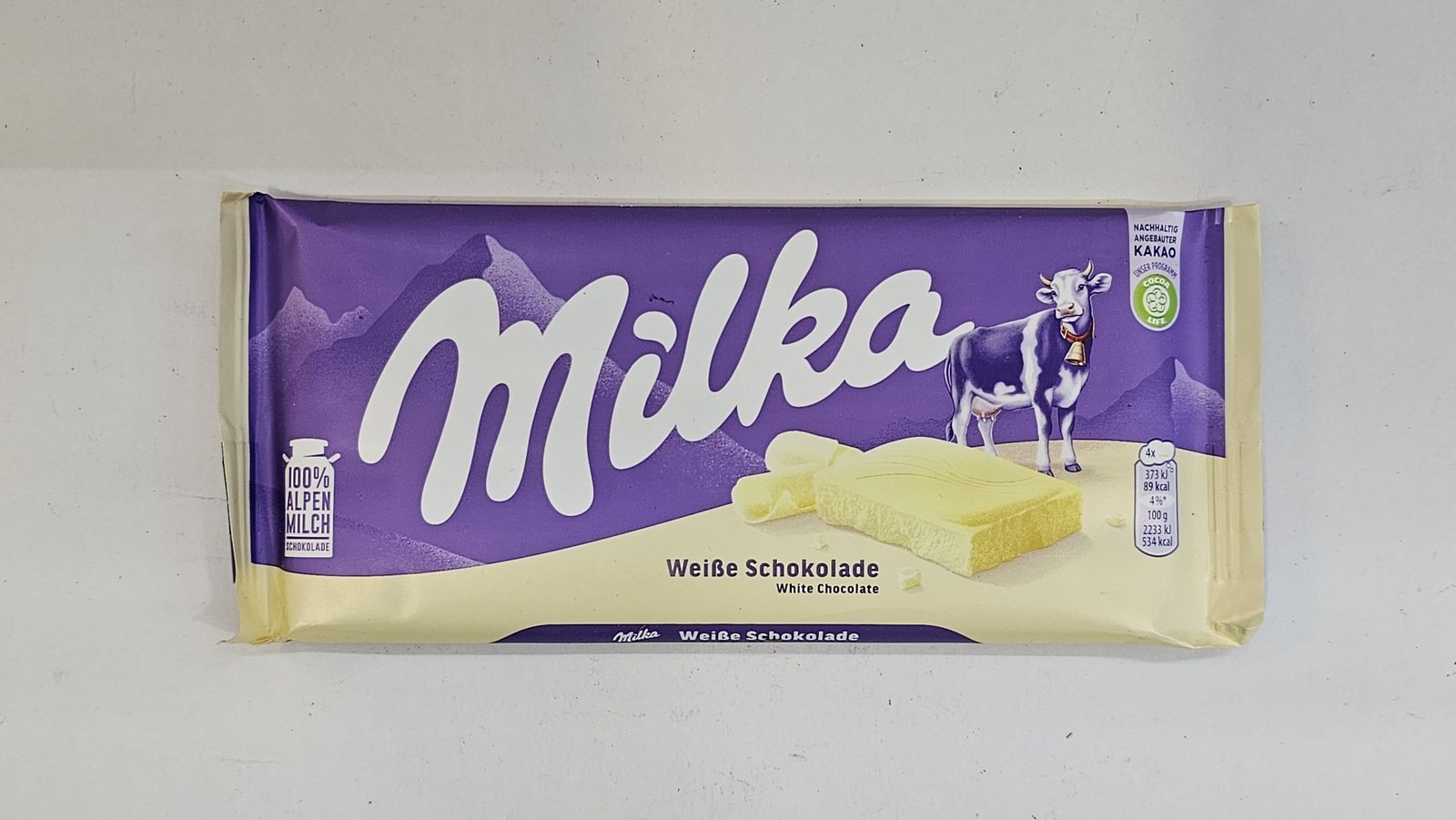 Milka White Chocolate - Image 2